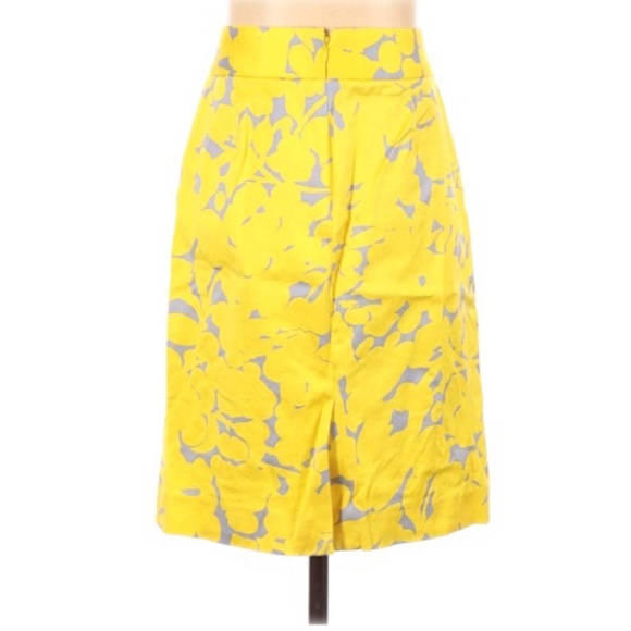 J. CREW • Mini Skirt - Picture 2 of 8